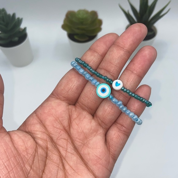 Handmade Trendy Y2K Inspired Glass Seed Bead Bracelet Set - Picture 3 of 8